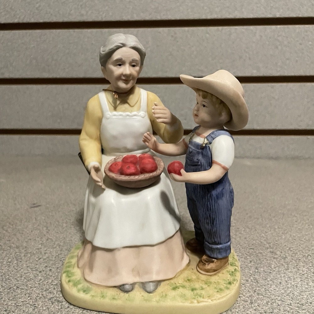 Denim Days Danny's Grandma Apples Basket Boy Figurine #1526 Homco 1985
